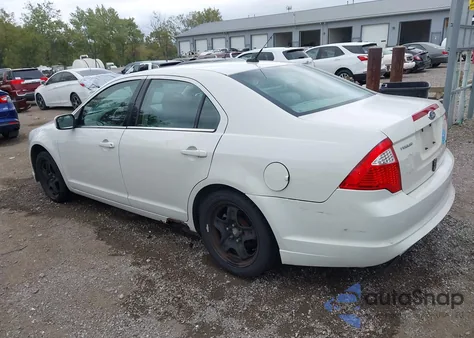2011 Ford Fusion Se z USA, uszkodzony, nr VIN 3FAHP0HA6BR140879